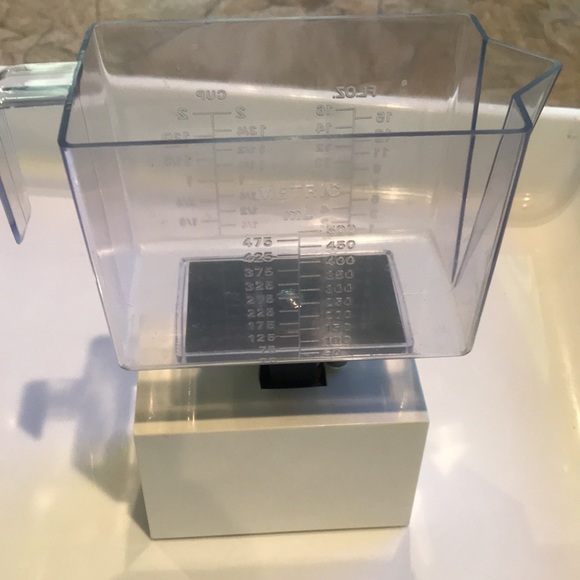 Vintage Health o meter Food Scale with Measuring Cup - Picture 3 of 14